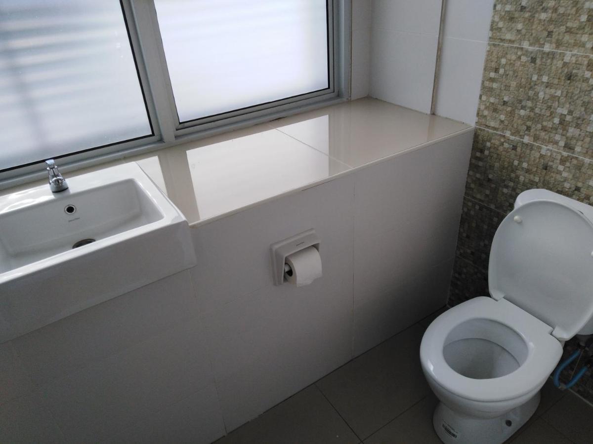 1Acs Residence Κουτσίνγκ Εξωτερικό φωτογραφία